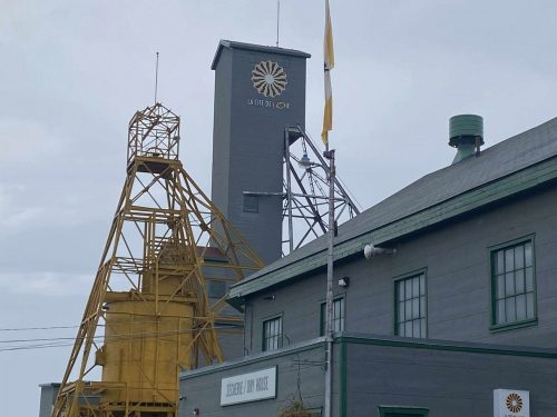 2ad985090f3bd59762c361e88b89d1b3