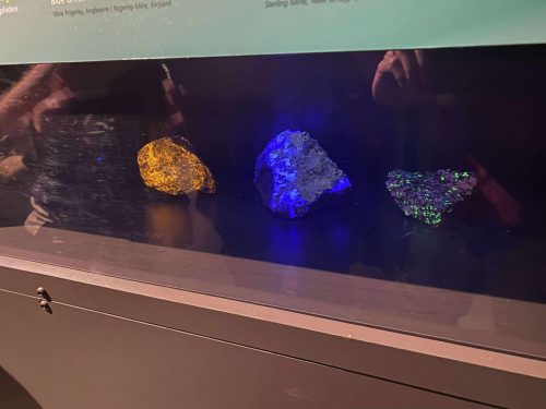 8681b518ae85fdb14f059111b3ce6935