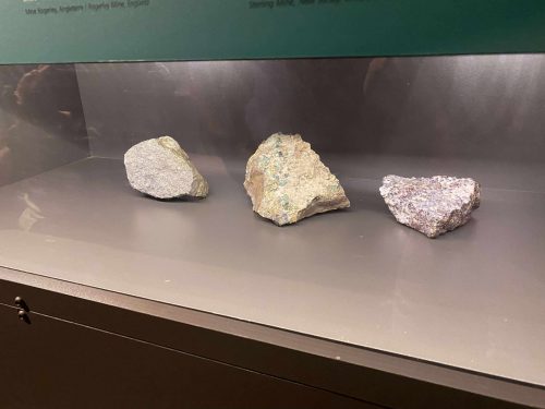 d46157a8aa6974e57738fd0abb828243